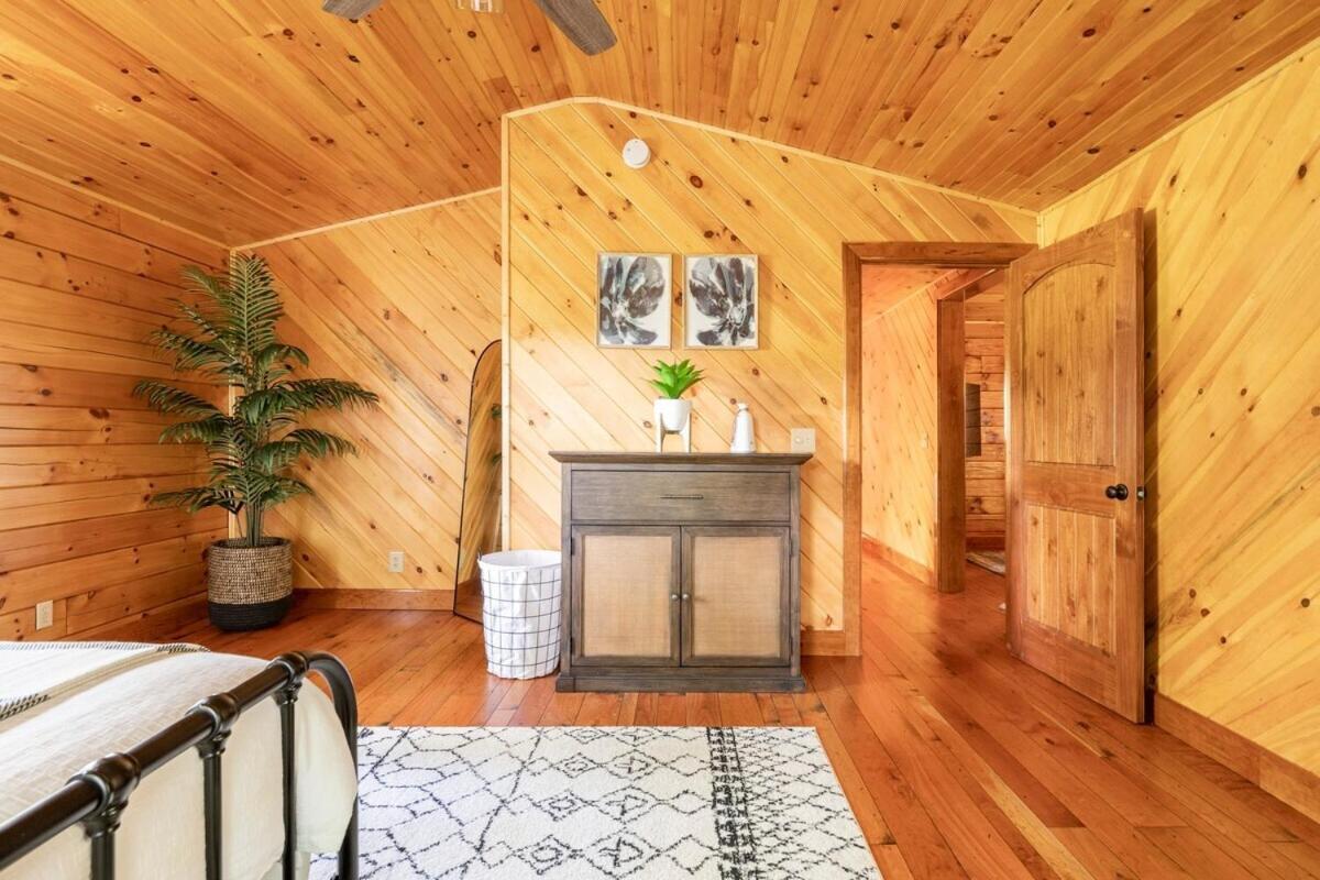Secluded Wooded Cabin Near The Hocking Hills New Straitsville 외부 사진