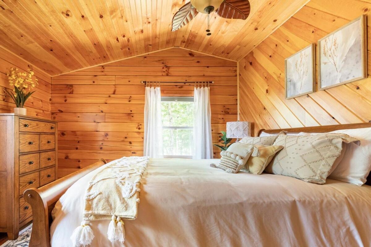 Secluded Wooded Cabin Near The Hocking Hills New Straitsville 외부 사진