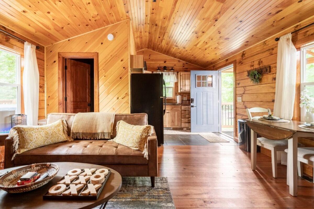 Secluded Wooded Cabin Near The Hocking Hills New Straitsville 외부 사진